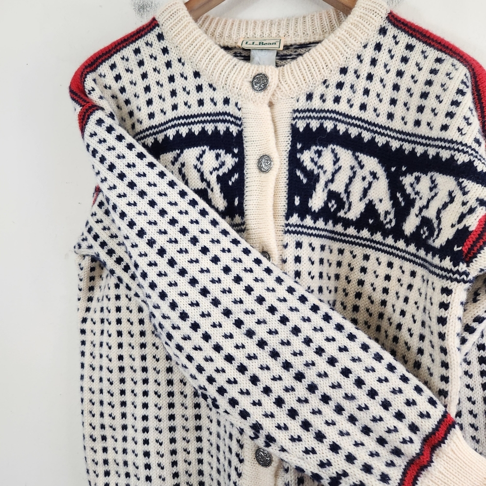 L.L. Bean Ivory, Navy & Red Elk Motif Wool Cardigan - Picture 4 of 11